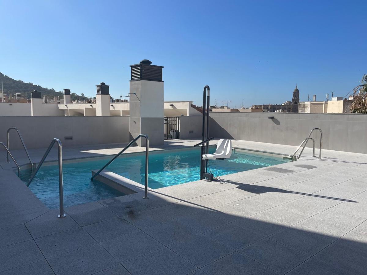 Holidays2Malaga Alta Downtown Pool Paddle And Parking New Building Exterior foto