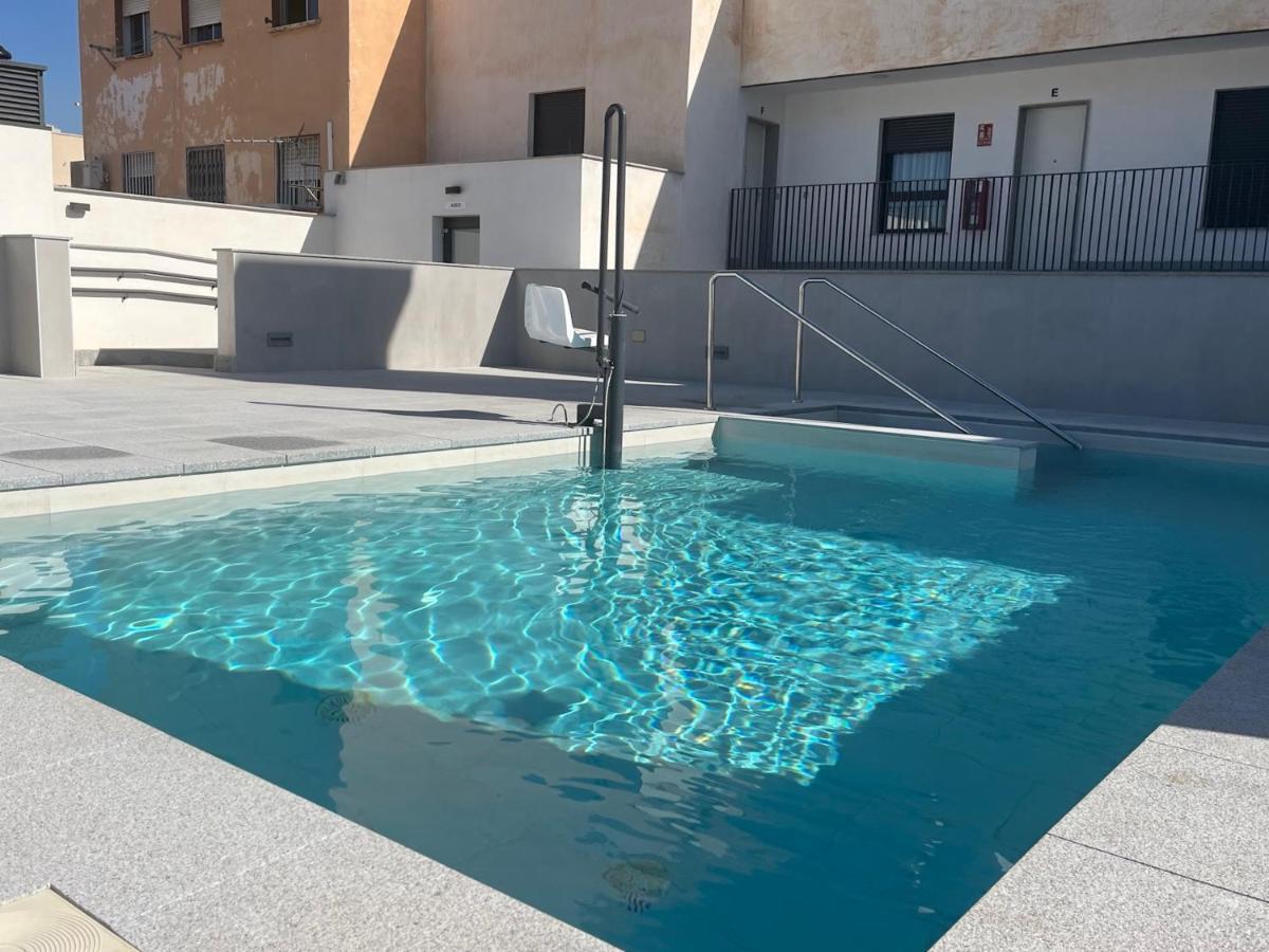 Holidays2Malaga Alta Downtown Pool Paddle And Parking New Building Exterior foto